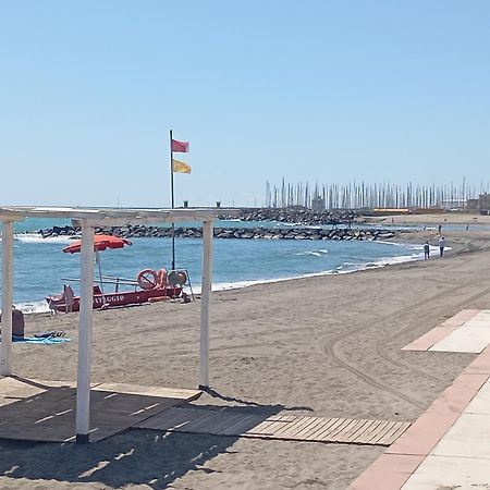 Appartamento 50 Mt Dal Mare Lido di Ostia Exterior photo