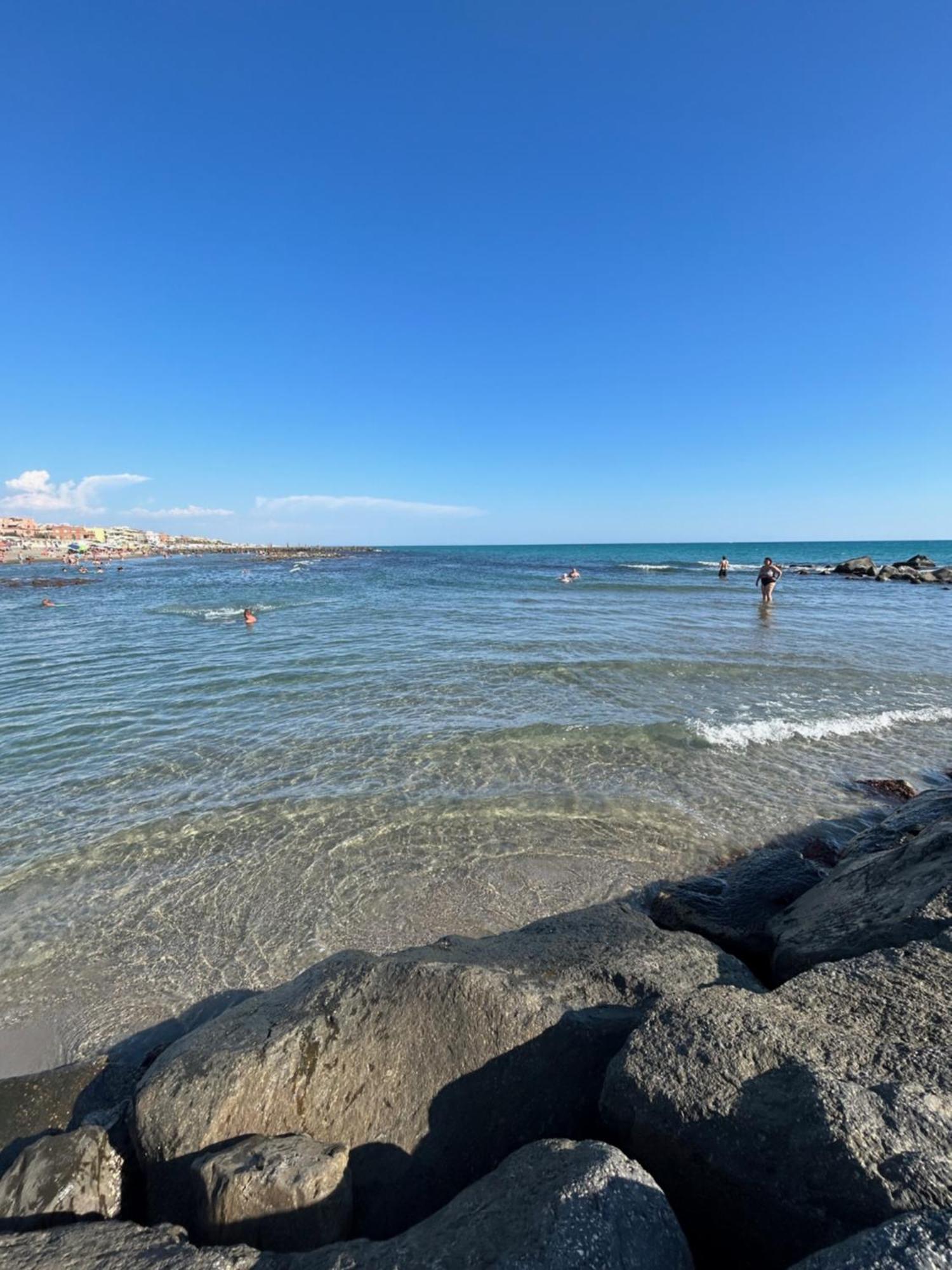 Appartamento 50 Mt Dal Mare Lido di Ostia Exterior photo